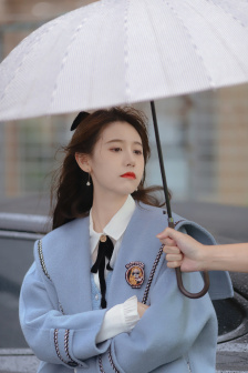 尹律电影在线观看